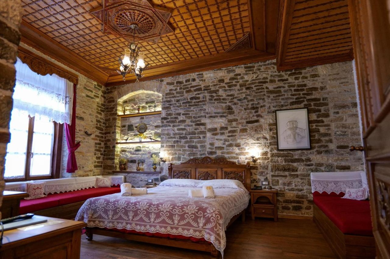 Hotel Bineri จีโรคาสเตอร์ ภายนอก รูปภาพ
