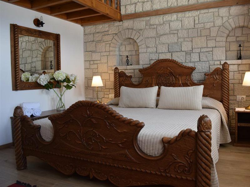 Hotel Bineri จีโรคาสเตอร์ ภายนอก รูปภาพ